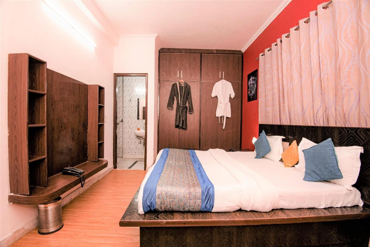 Instay - 46 Gurgaon Bagian luar foto