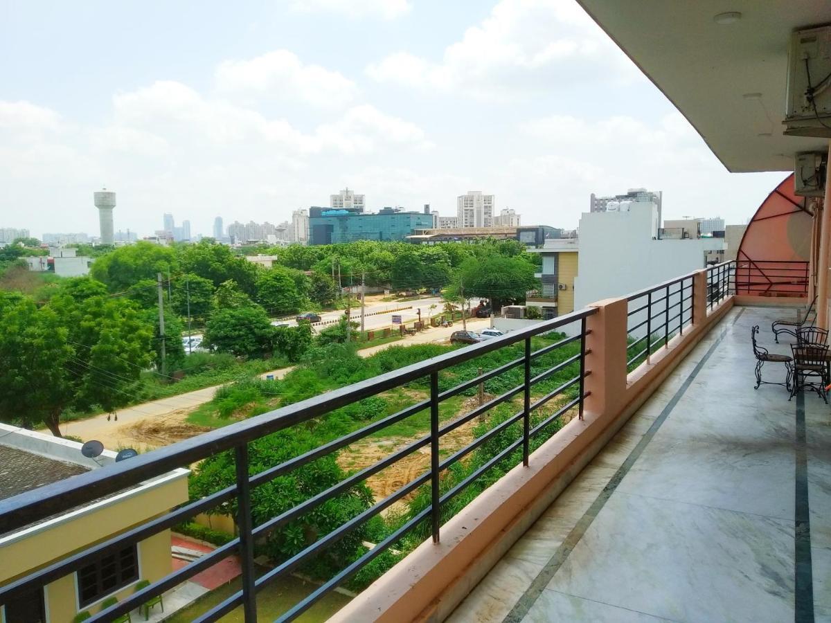 Instay - 46 Gurgaon Bagian luar foto